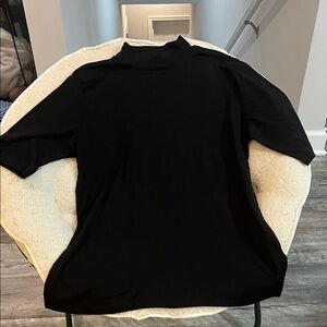 EUC Women’s Amazon Essentials Black Mock Turtleneck Sweater